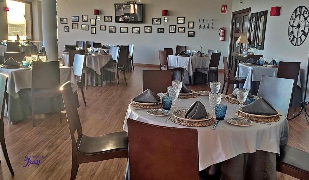 Hotel Campos De Baeza Ngoại thất bức ảnh