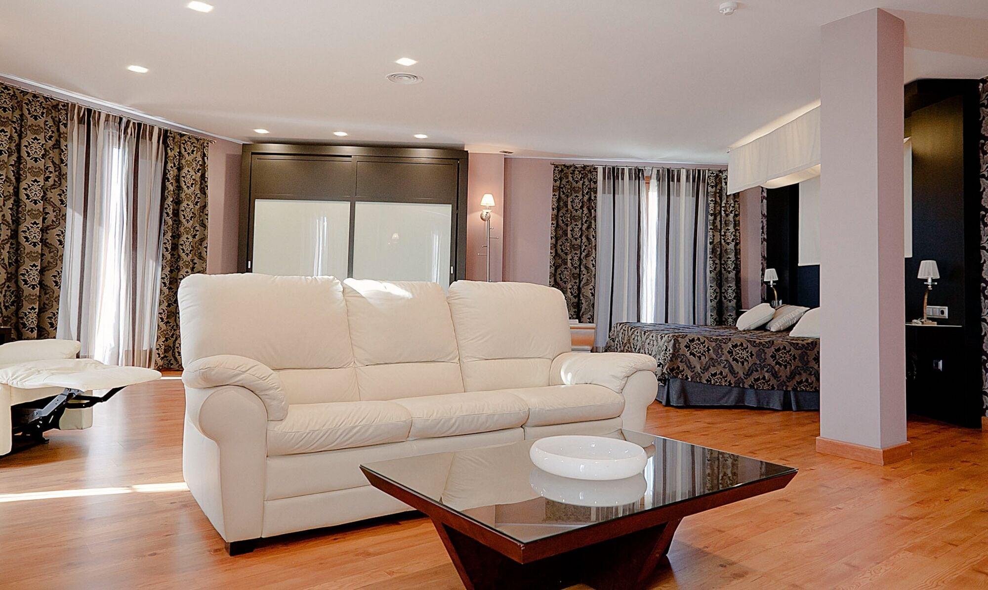 Hotel Campos De Baeza Ngoại thất bức ảnh